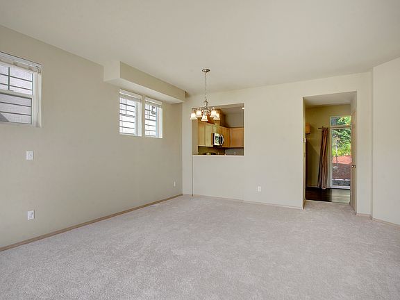 5th image of 18620 144th Ave NE