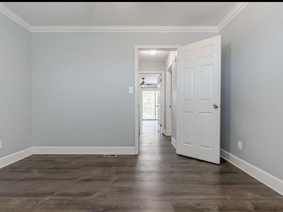 3rd image of 734 Legion Dr APT 85