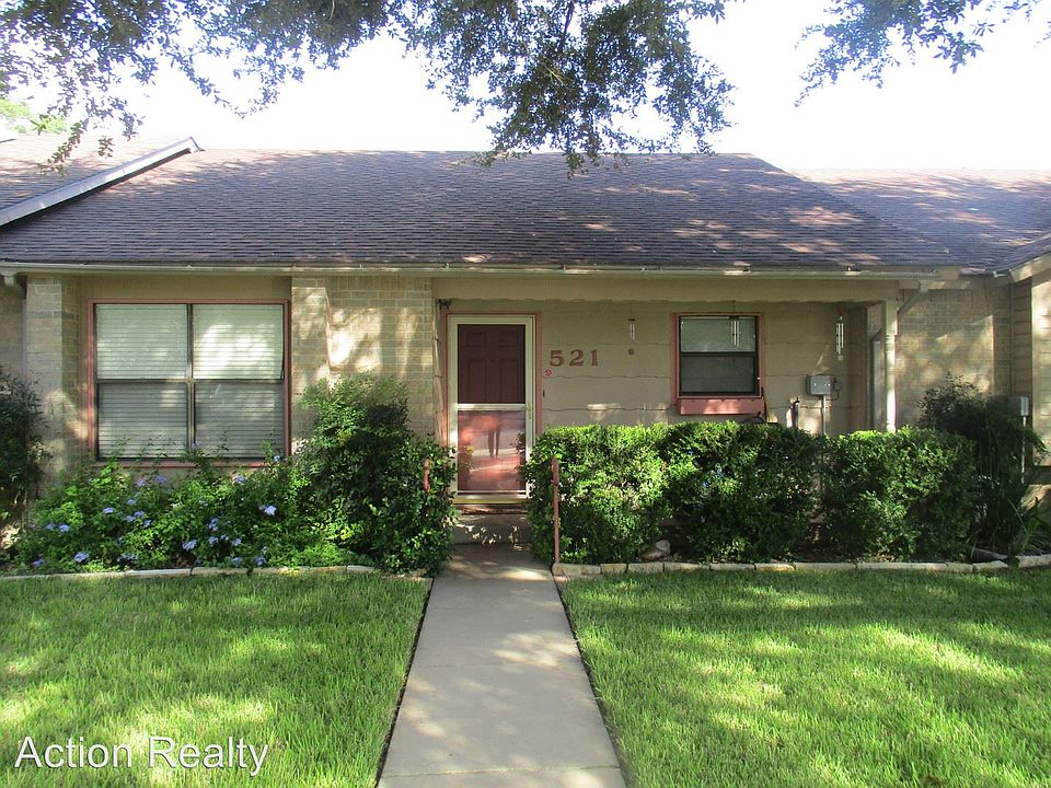 1st image of 521 Frostwood Dr