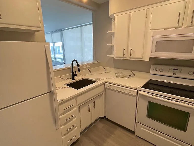 3600 Galt Ocean Dr — Photo 10