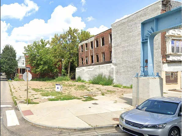 6233 Market St, Philadelphia, PA 19139