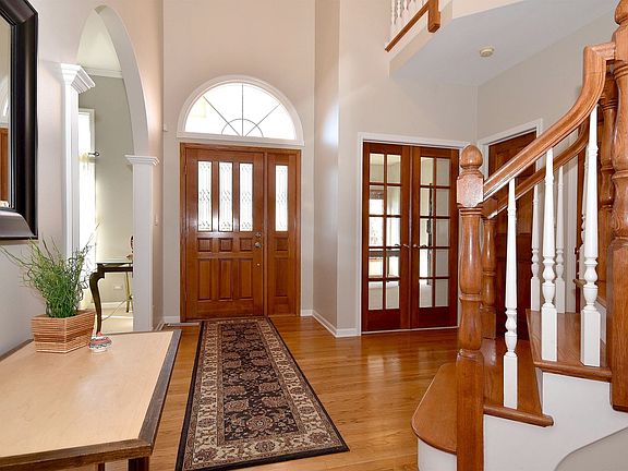3rd image of 1508 Darien Club Dr