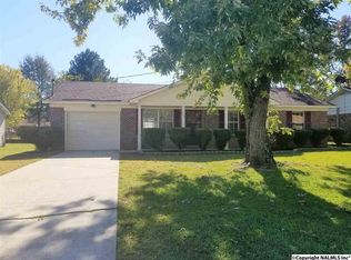 609 Pumpkin Dr SW, Decatur, AL 35603