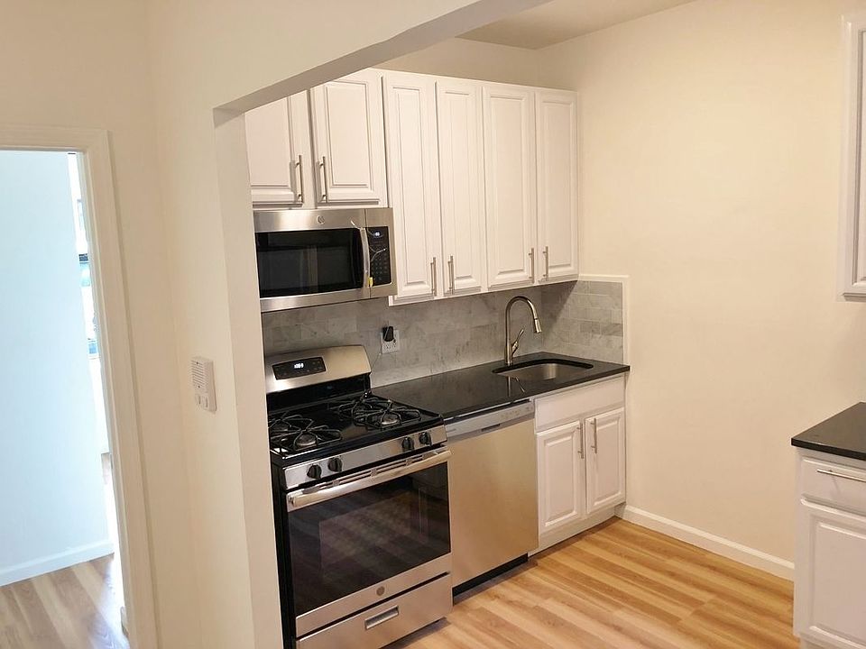 2nd image of 507 W 147th St APT 18