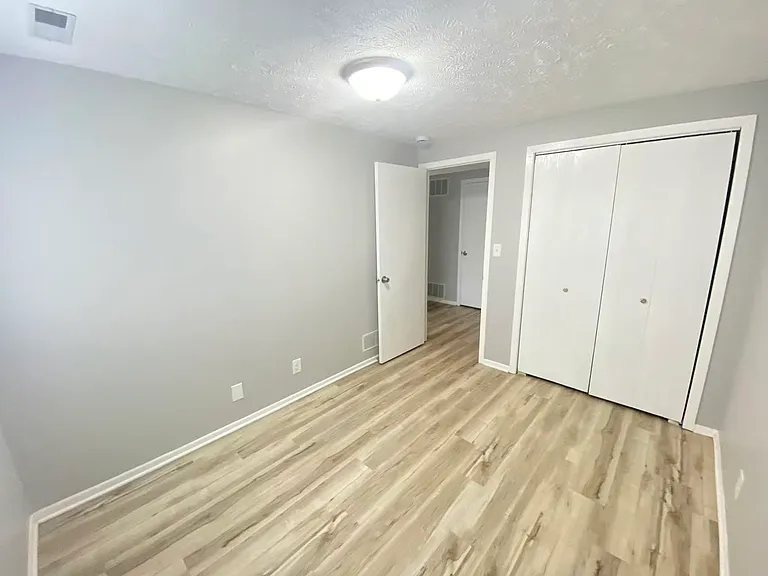 3812 Sweetbriar Ln #3812 — Photo 8