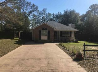 6005 Hamilton Bridge Rd, Milton, FL 32570