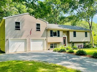 52 Kenneth Dr, Killingly, CT 06241