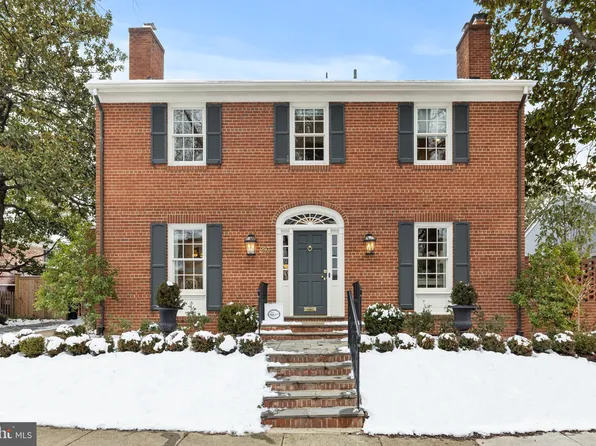 2937 Garfield Ter NW, Washington, DC 20008