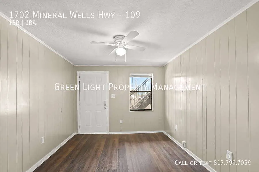 Charming 1 Bedroom Apartment with Modern Upgrades in Weatherford, TX — Photo 4