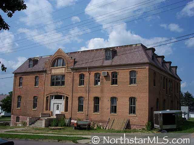 2nd image of 301 N 2nd Street