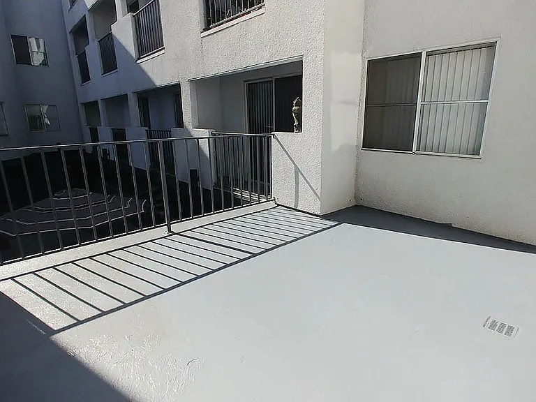 Villa De Adel Apts — Photo 111