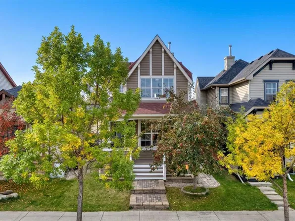 1833 N New Brighton Dr SE, Calgary, AB T2Z 4N8