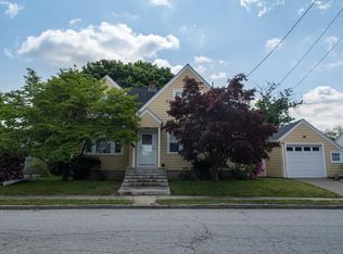 117 Cumberland St, Providence, RI 02908