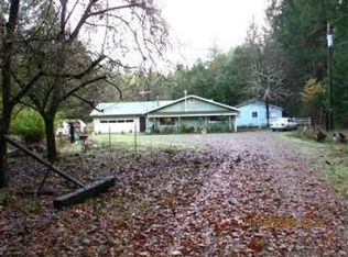 7291 Rockydale Rd, Cave Junction, OR 97523
