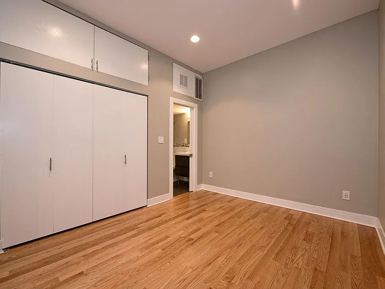 1651 S Throop St #1F — Photo 15