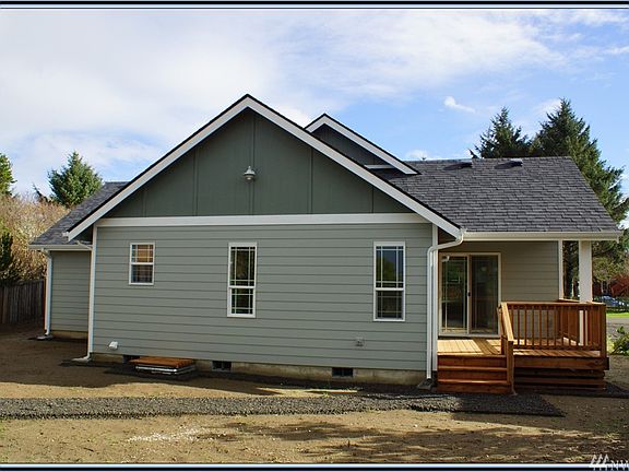 3rd image of 450 N Bel Air Loop SW