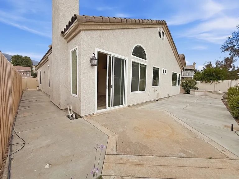 22810 Mountain Ash Cir — Photo 33