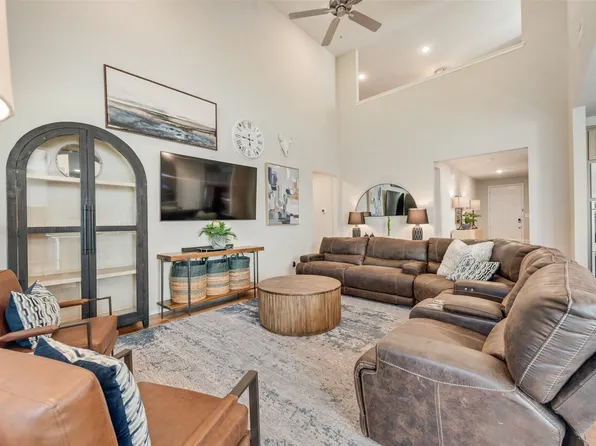 6516 Trail Guide Ln, Fort Worth, TX 76123