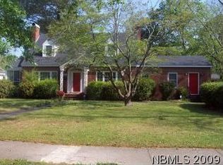 1610 Trent Blvd, New Bern, NC 28560