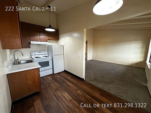 5th image of 222 Santa Cruz Ave APT 11