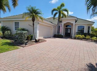 7007 Bridle Path Ct, University Park, FL 34201