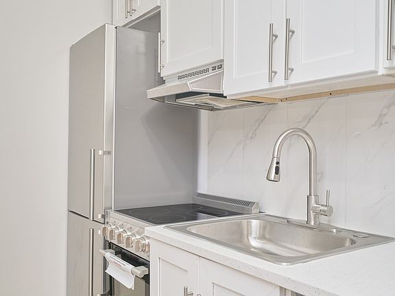 4th image of 436 E 76th St APT 12