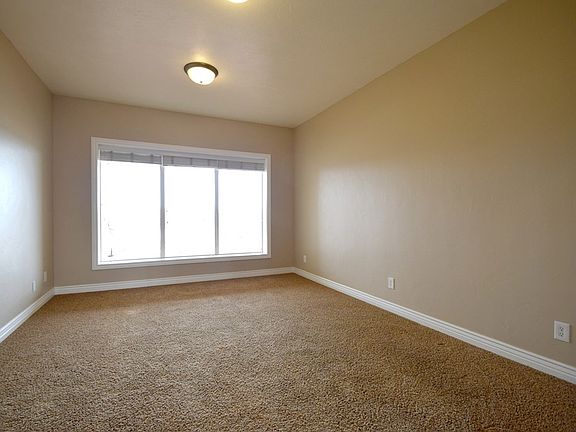 4th image of 4705 Pevero Dr