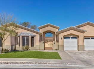 34 Calais Cir, Rancho Mirage, CA 92270