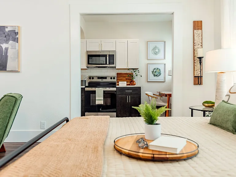 Parkview Apartments — Photo 4