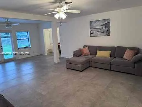 3416 Norfolk St — Photo 5