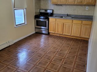 75 Birchwood Dr W FLOOR 2, Valley Stream, NY 11580