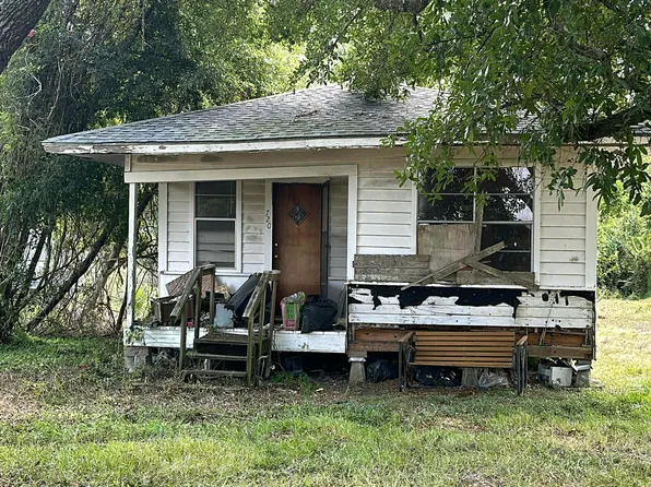 720 Hoffpauir Ln, Sulphur, LA 70663