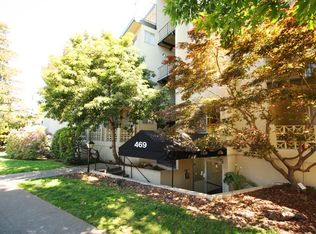 469 Van Buren Ave #303, Oakland, CA 94610