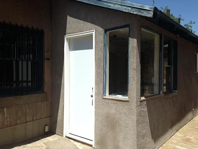 1st image of 1001 N 6th Ave #2