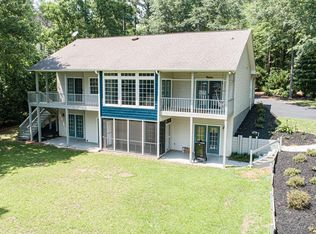 74 E Commodore Dr, Cross Hill, SC 29332