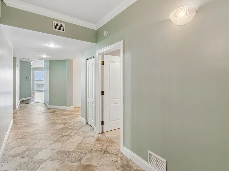 4955 Dixie Hwy NE #503 — Photo 2