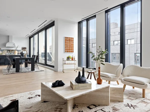 256 North 9th Street image 1 of 25