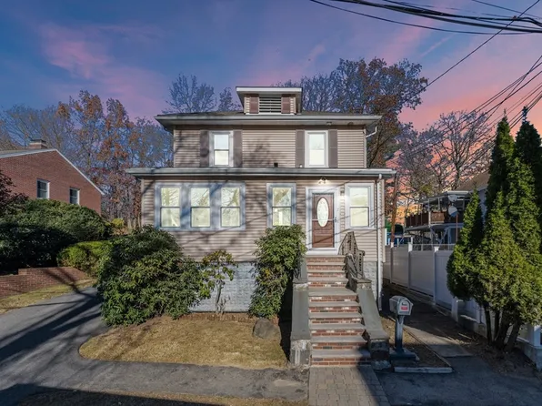 7 Kershaw Rd, West Roxbury, MA 02132