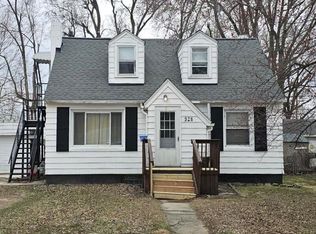 928 Ottawa Ave, Ypsilanti, MI 48198