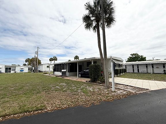 3rd image of 219 Murray Dr