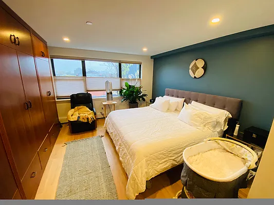 Rented by Avenue Sotheby's International Realty | media 34
