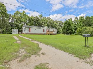 121 Old Beechtree Ln, Jacksonville, NC 28540