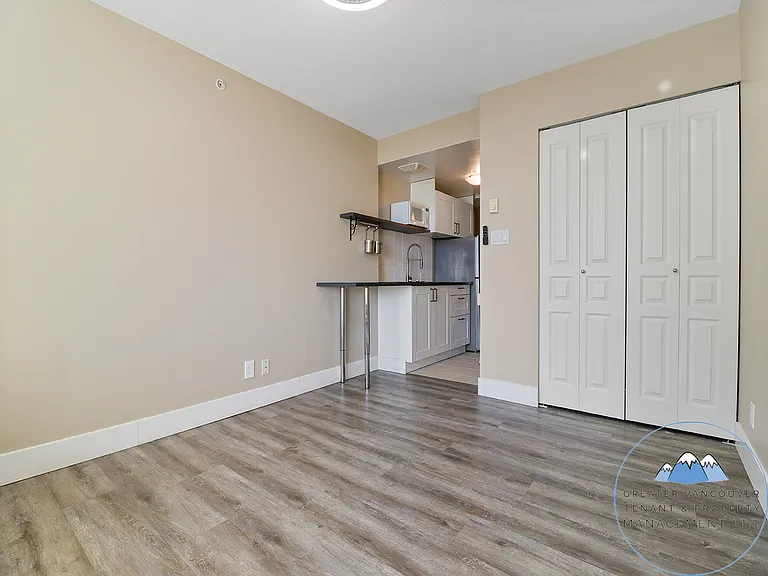 9288 University Cres #308A — Photo 5