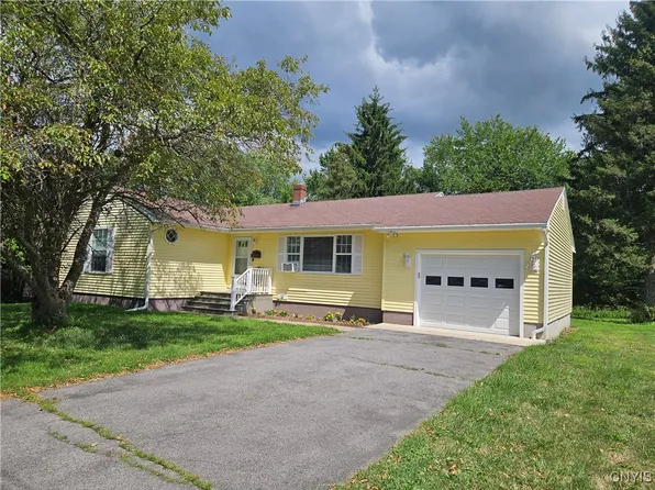 5 Bonnie Ave, New Hartford, NY 13413