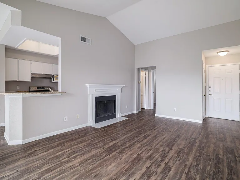 6000 Shepherd Mountain Cv #1711 — Photo 8