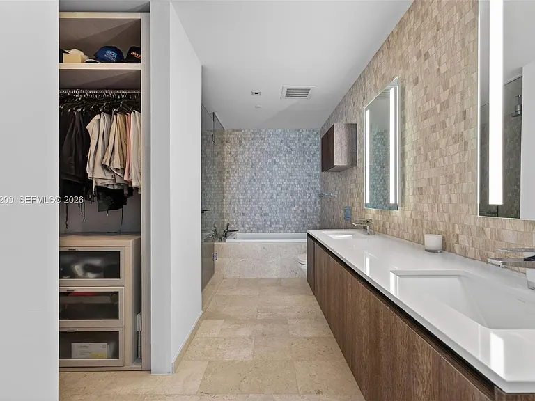 88 SW 7th St #2408 — Photo 12