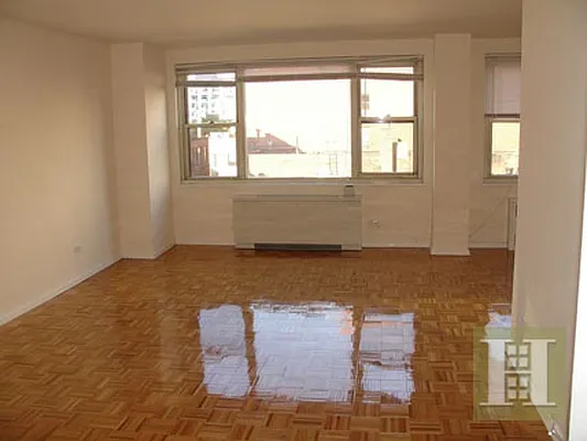 Rented by Halstead Real Estate | media 6