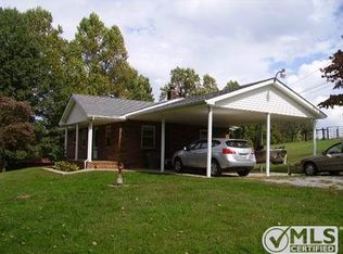 2352 Spring Creek Rd, Lafayette, TN 37083