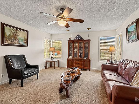 2nd image of 2336 Greenbriar Way