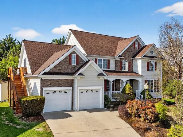 24 Tradewind Cir, Fishersville, VA 22939